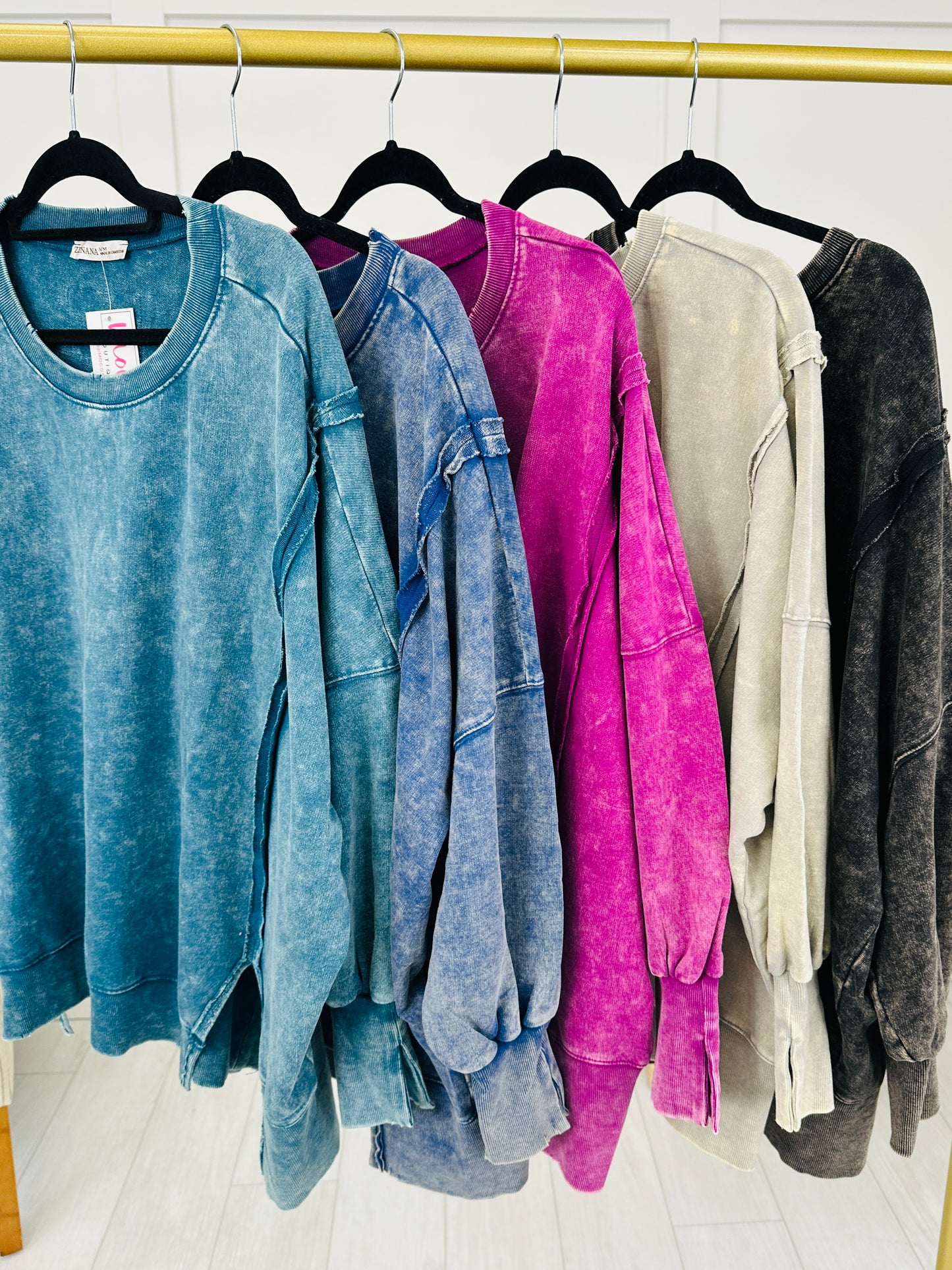 DOORBUSTER! The Fadeaway Pullover- Multiple Colors!