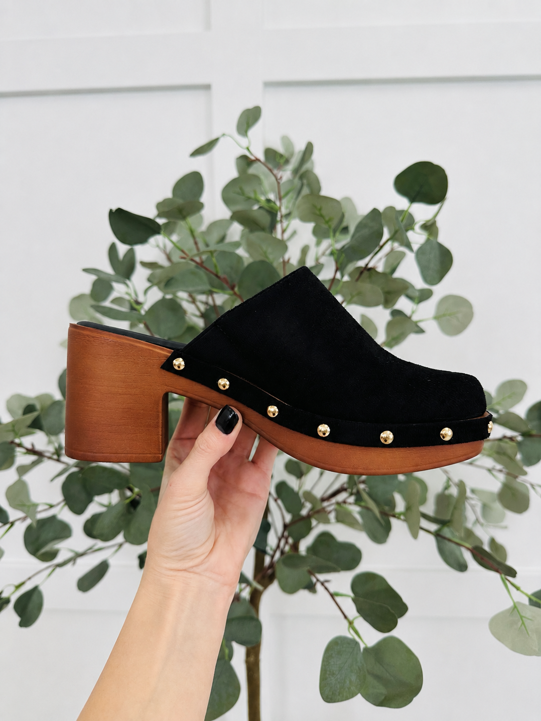 Saddlewood Studded Clog In Black