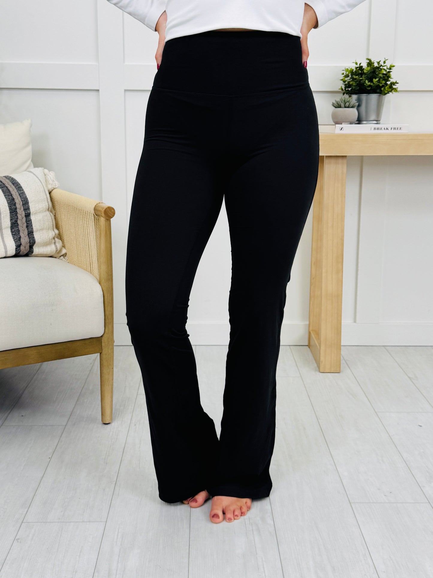 Stay In Motion Leggings- Multiple Colors!