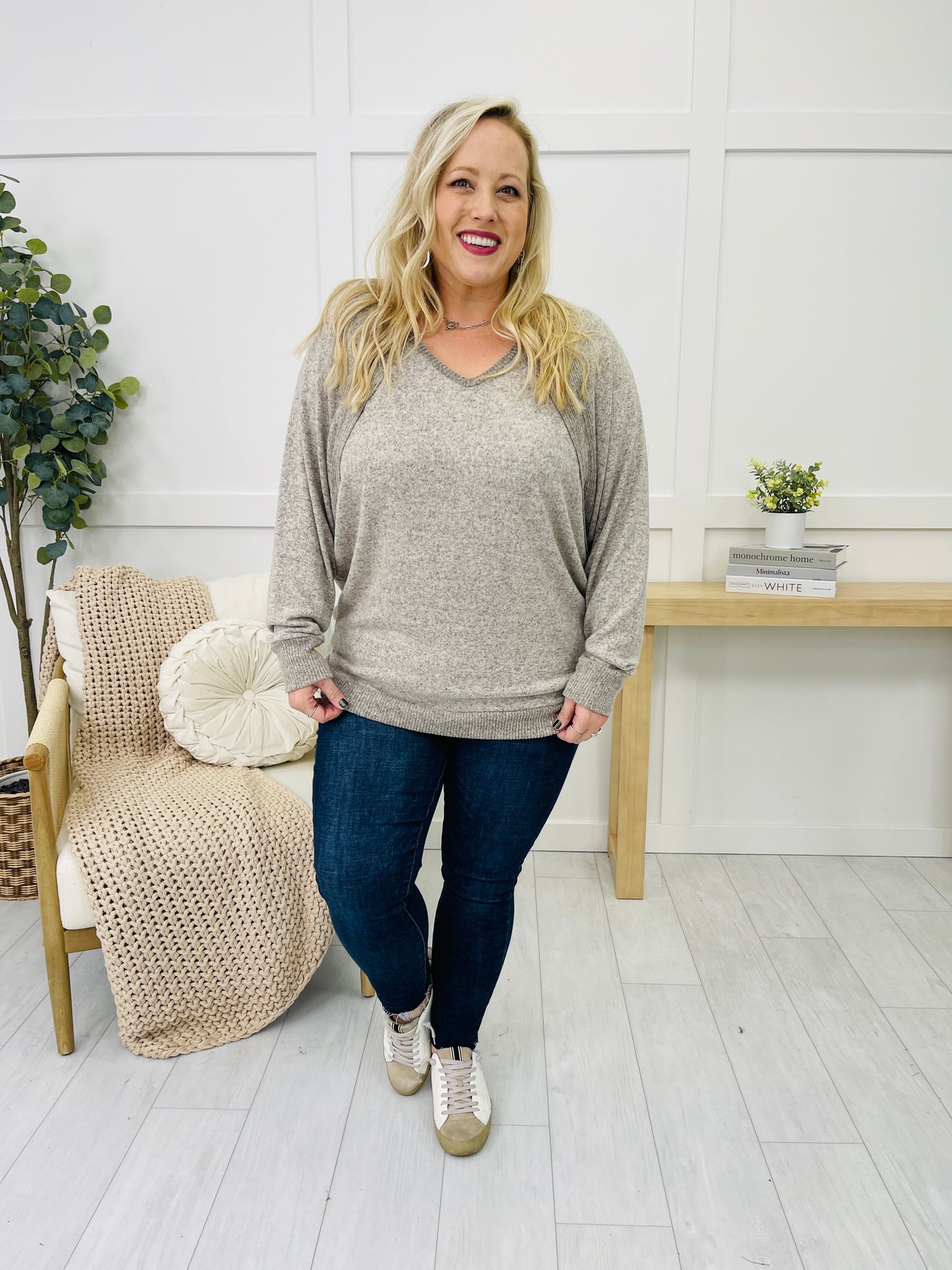 REG/CURVY Wander With Me Sweater- Multiple Colors!