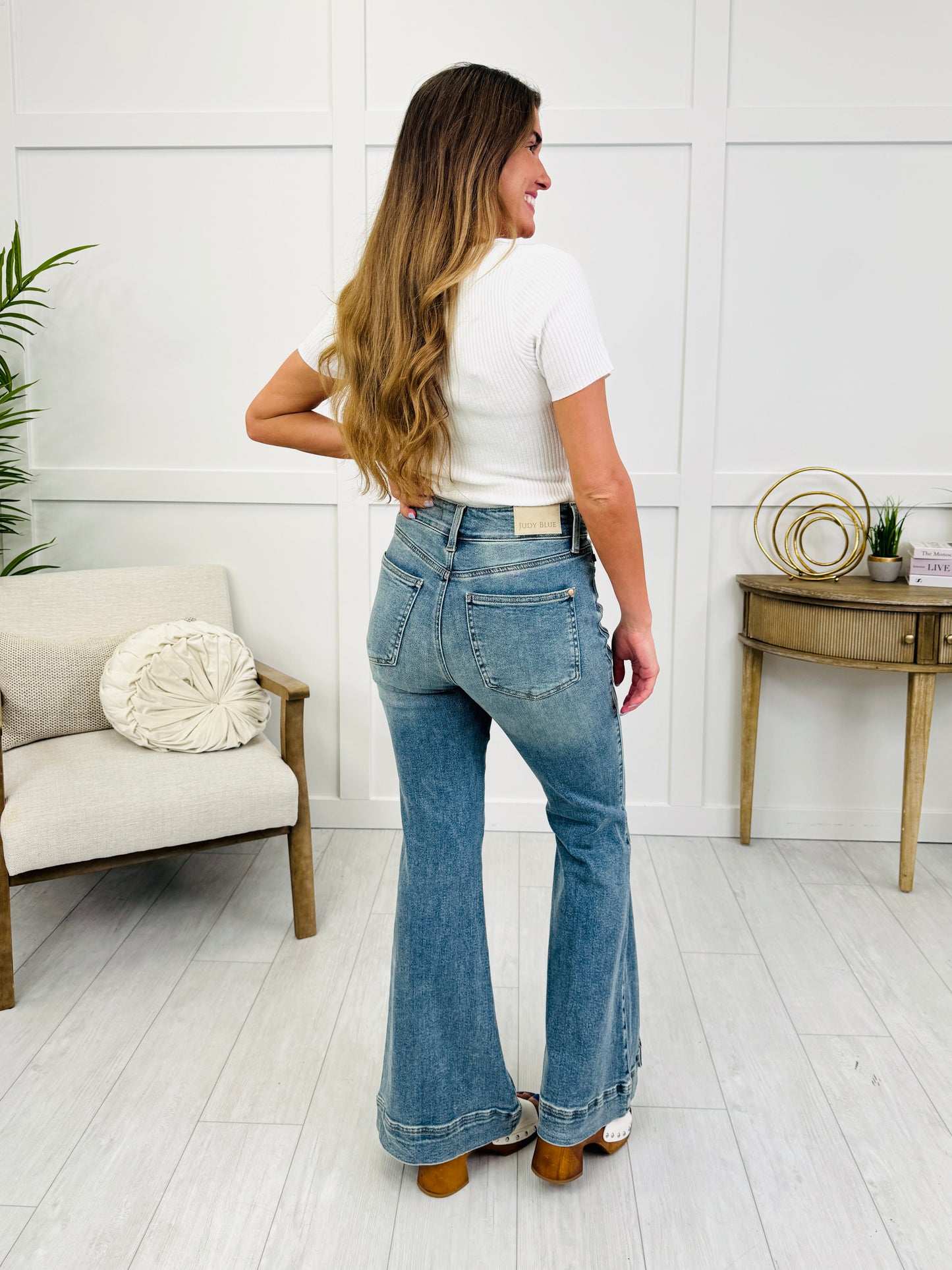 Judy Blue Main Attraction Vintage Wash Flares