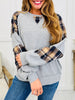 Harvest Trail Top In Grey/Navy