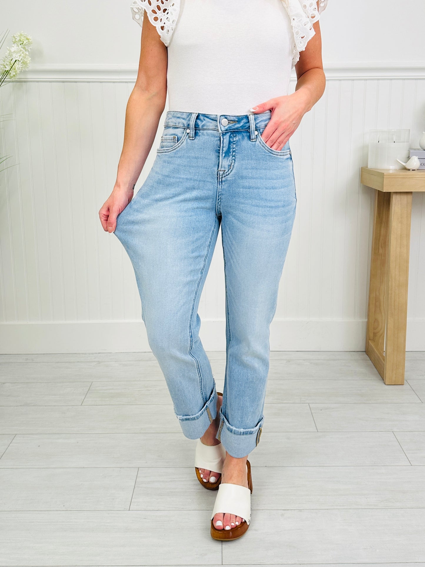 Set it Straight Tummy Control MOCO Exclusive Straight Leg Jeans