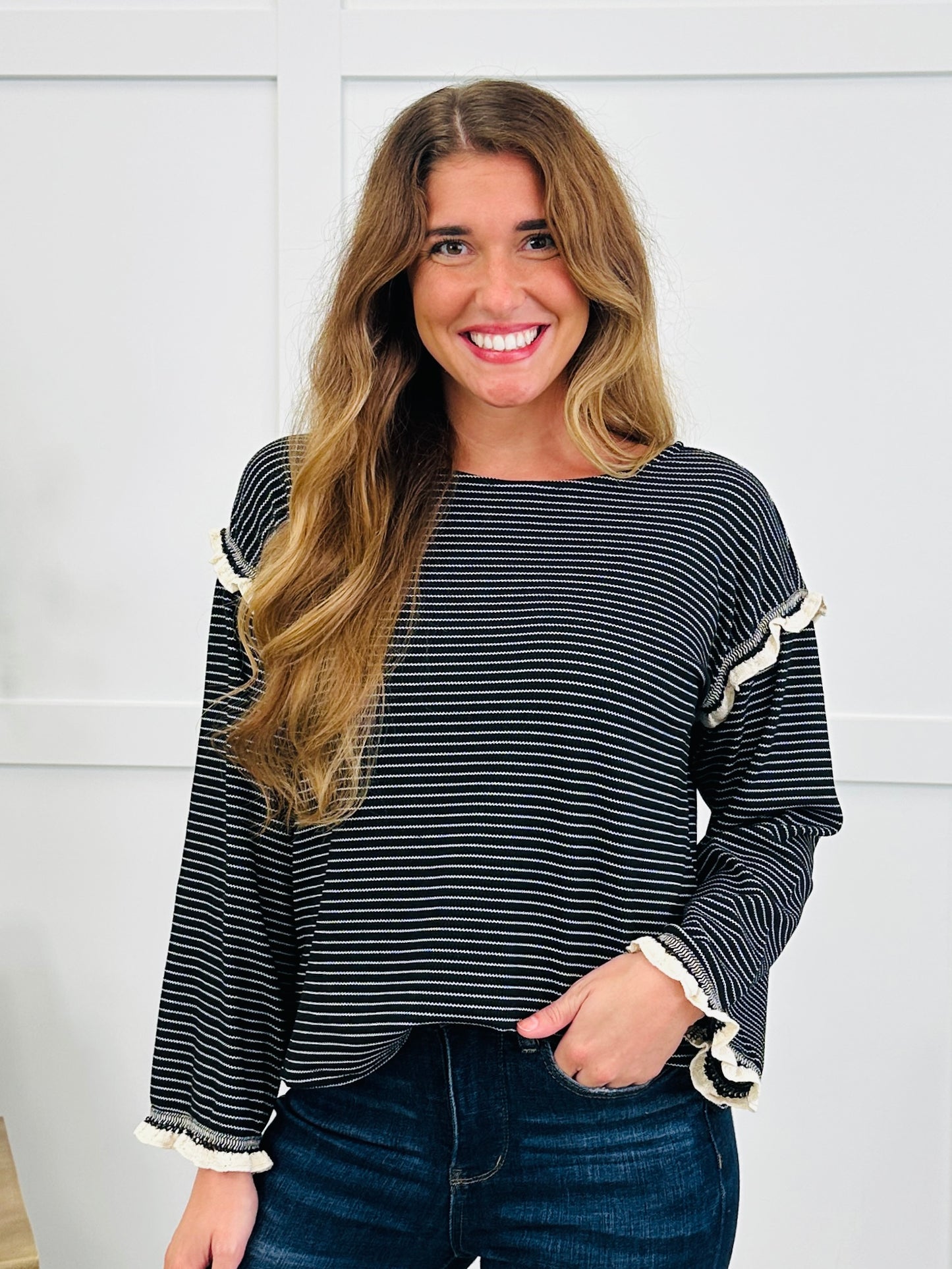 Rather Be Here Top In Black/White