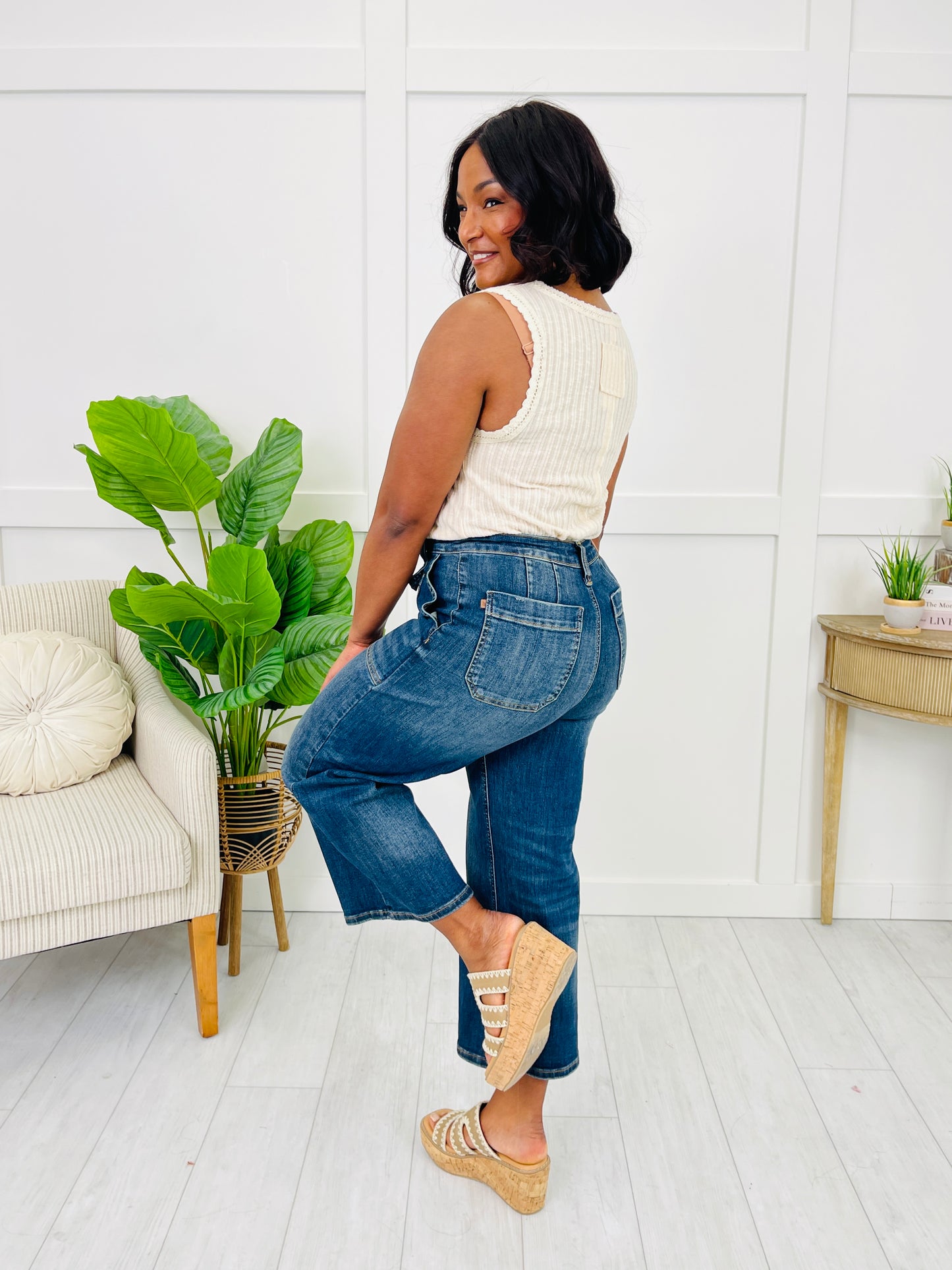 Judy Blue Easy Upgrade Wide Leg Cropped Jeans