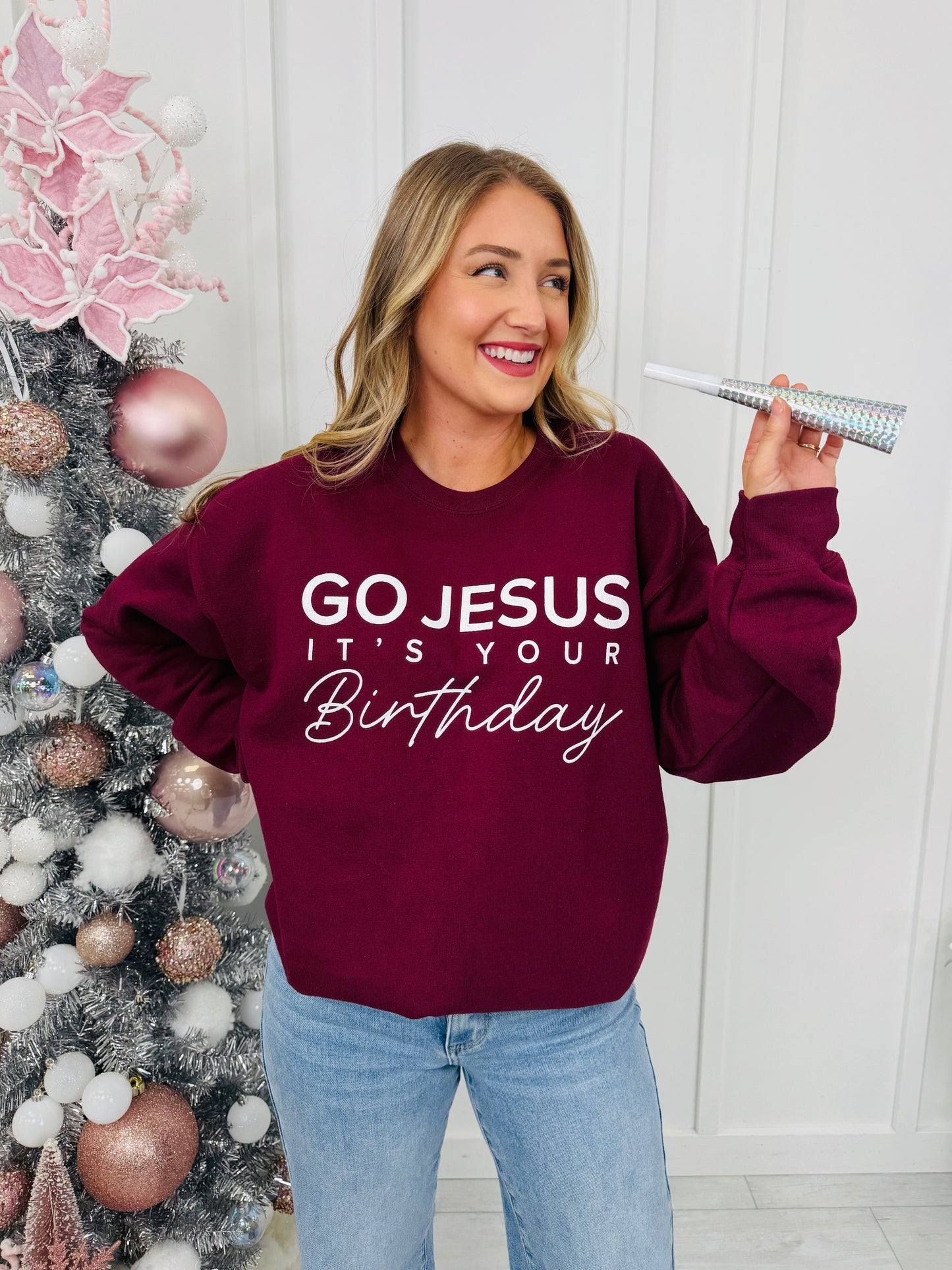 Go Jesus It's Your Birthday Graphic Crewneck Sweatshirt