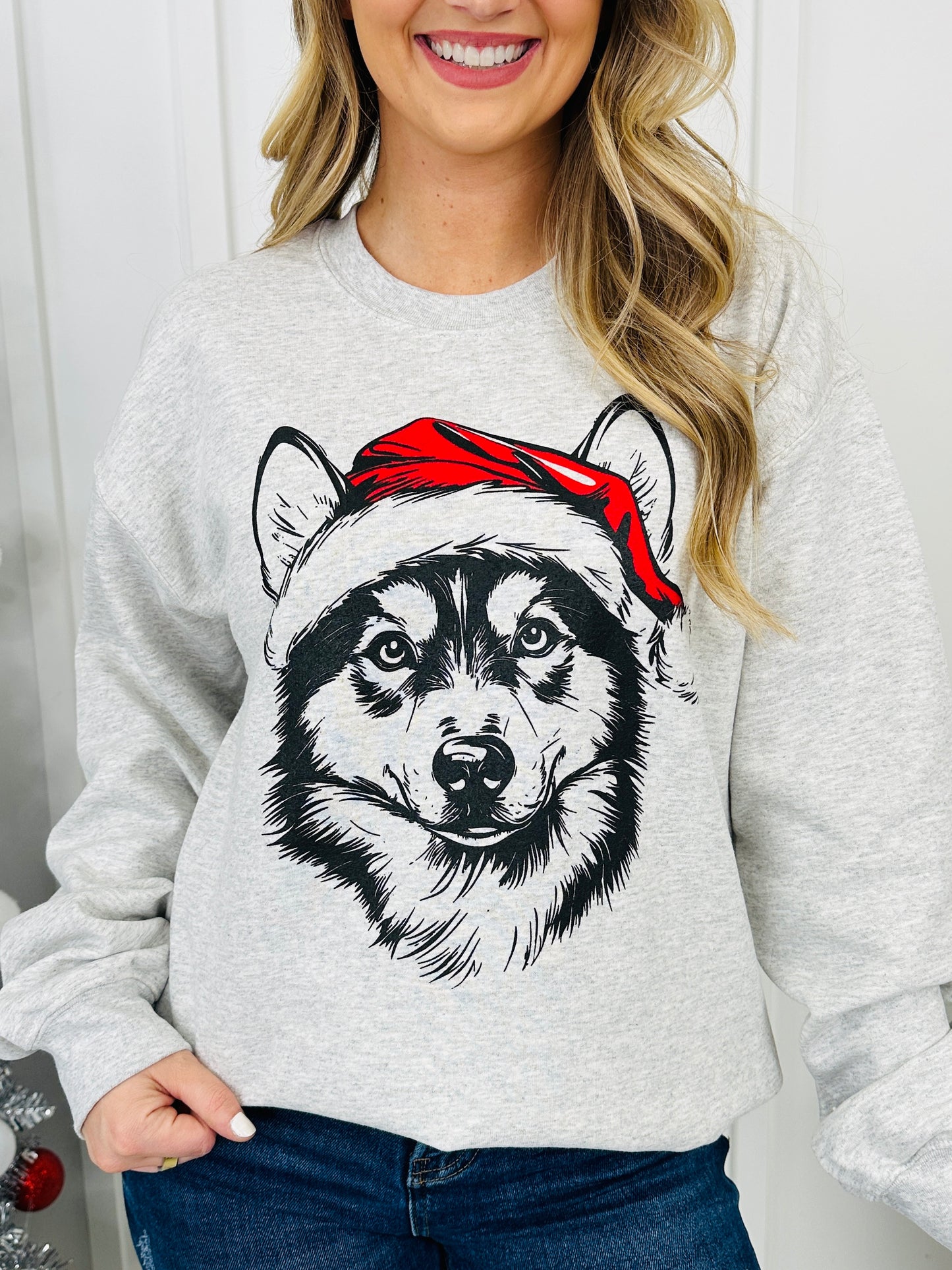 Jolly Husky Graphic Crewneck Sweatshirt
