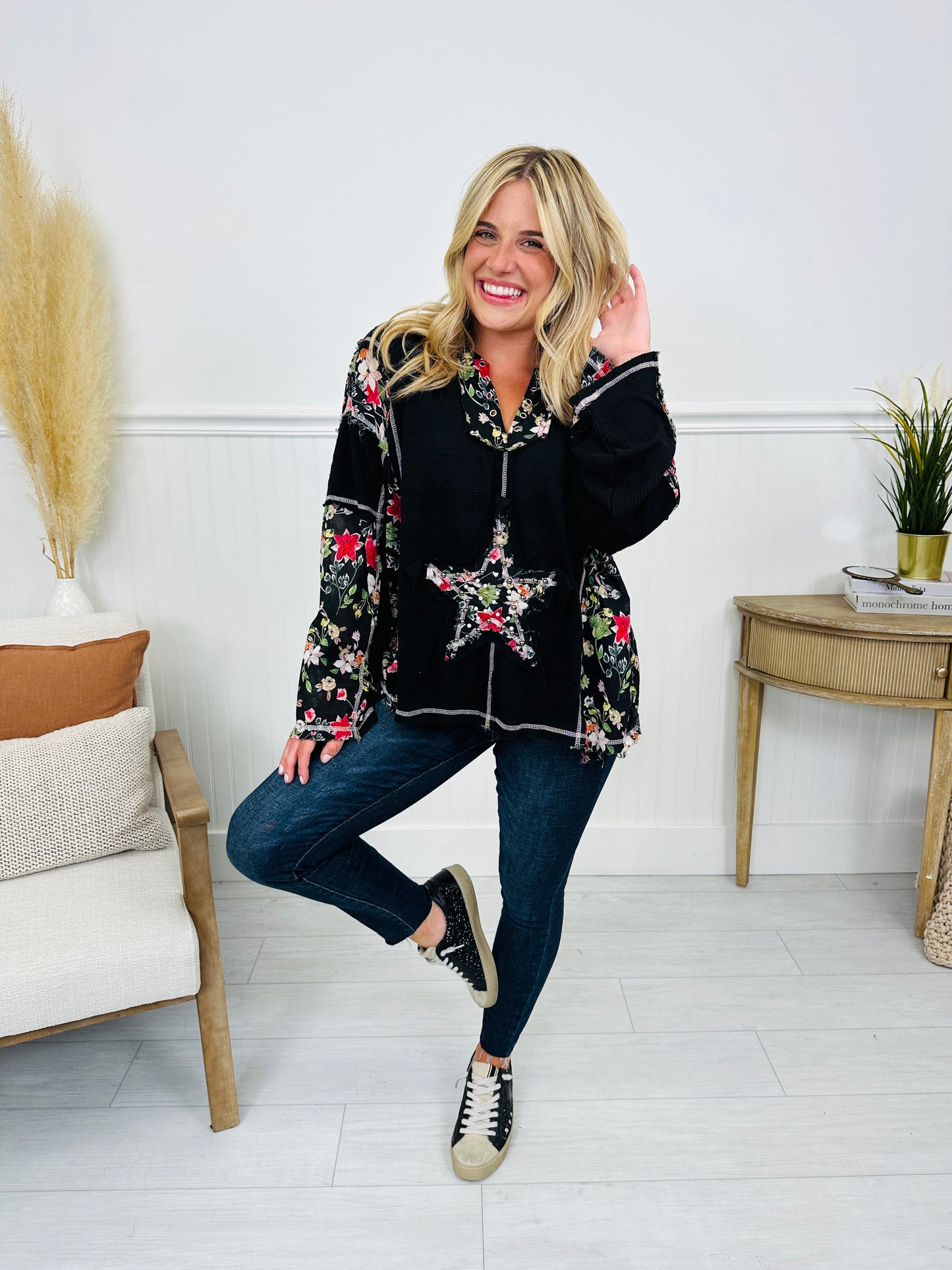 Star Of The Show Top in Black