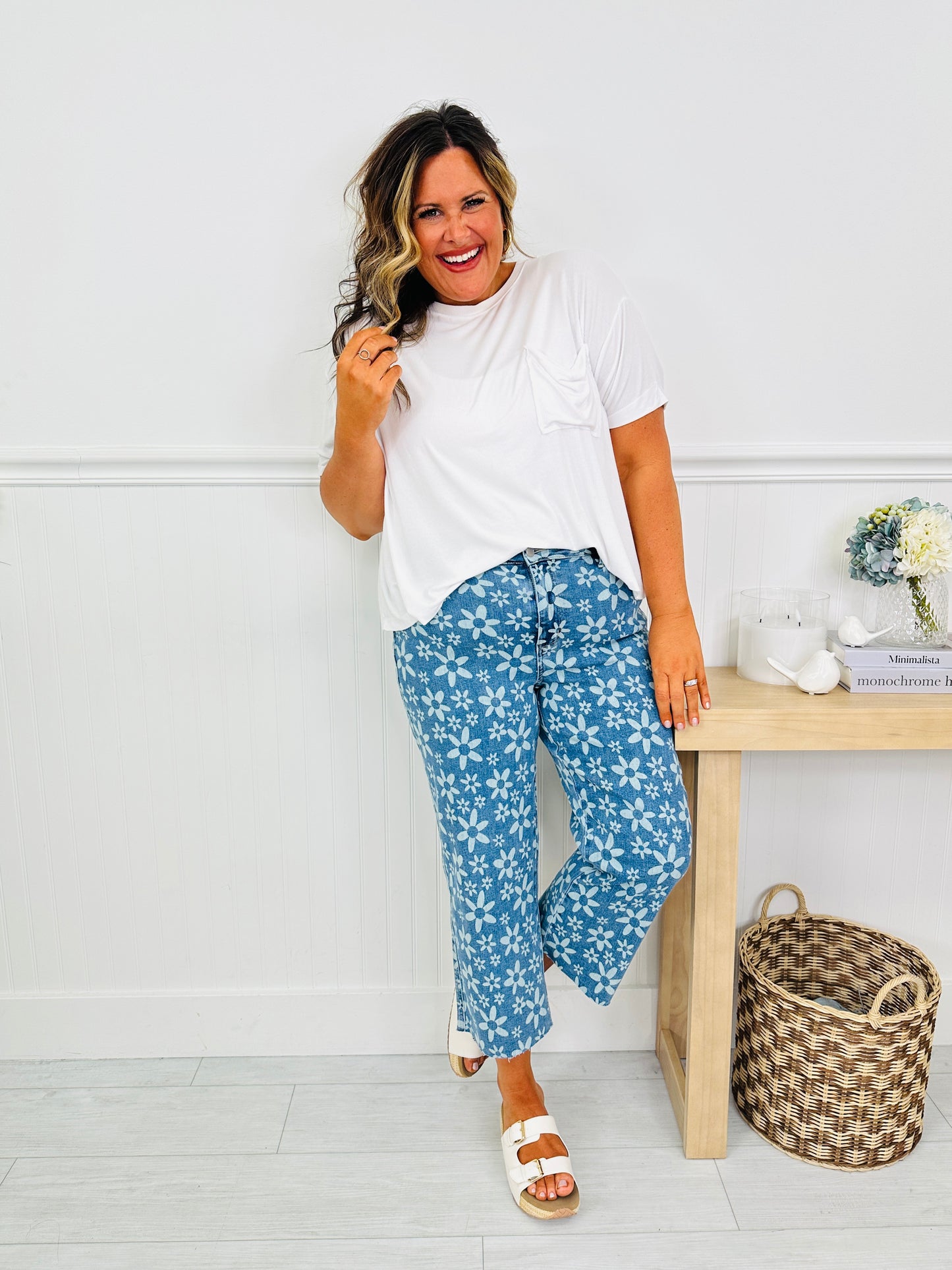 Judy Blue Daisy Daze Cropped Wide Leg Jeans