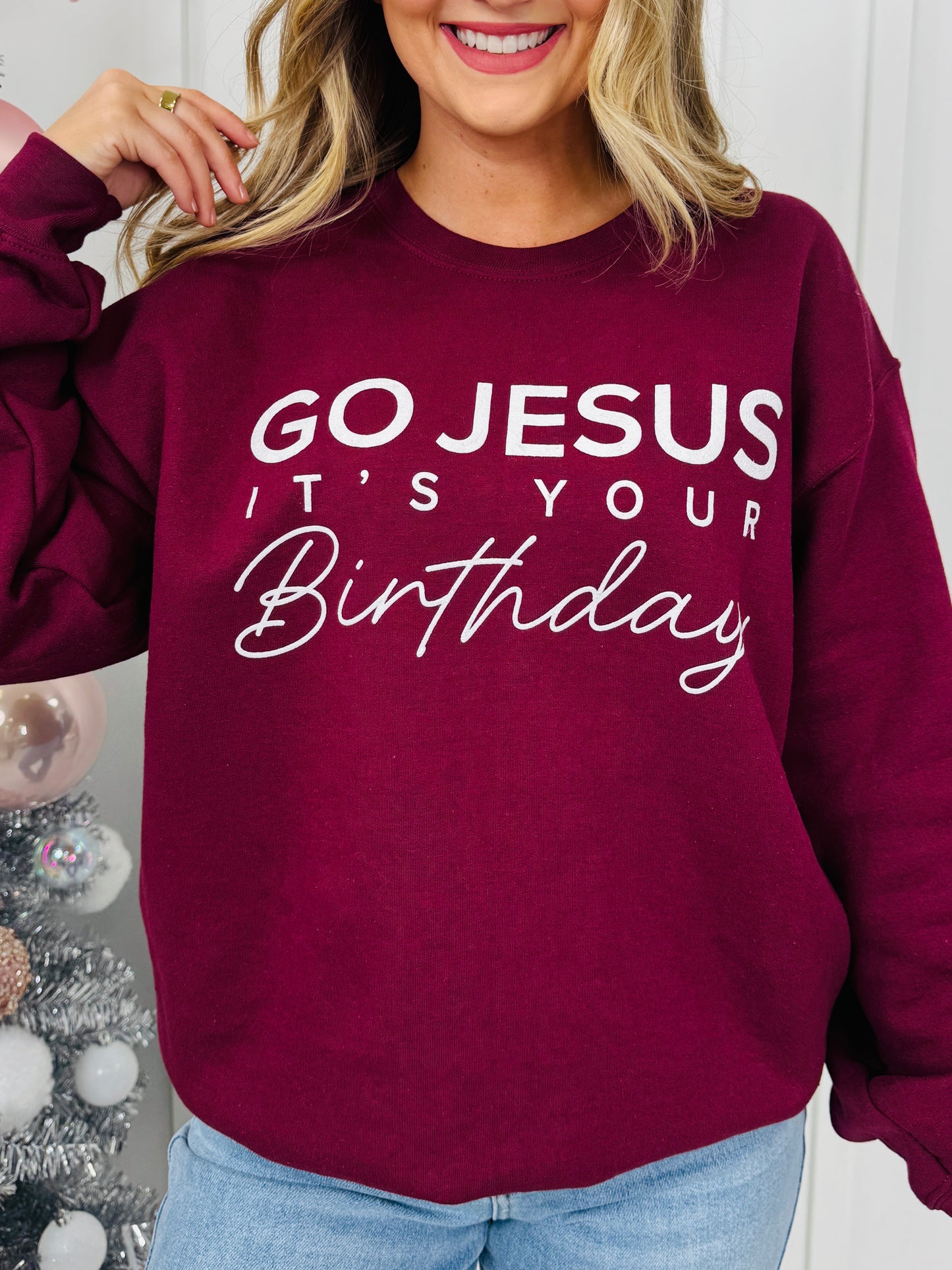 Go Jesus It's Your Birthday Graphic Crewneck Sweatshirt