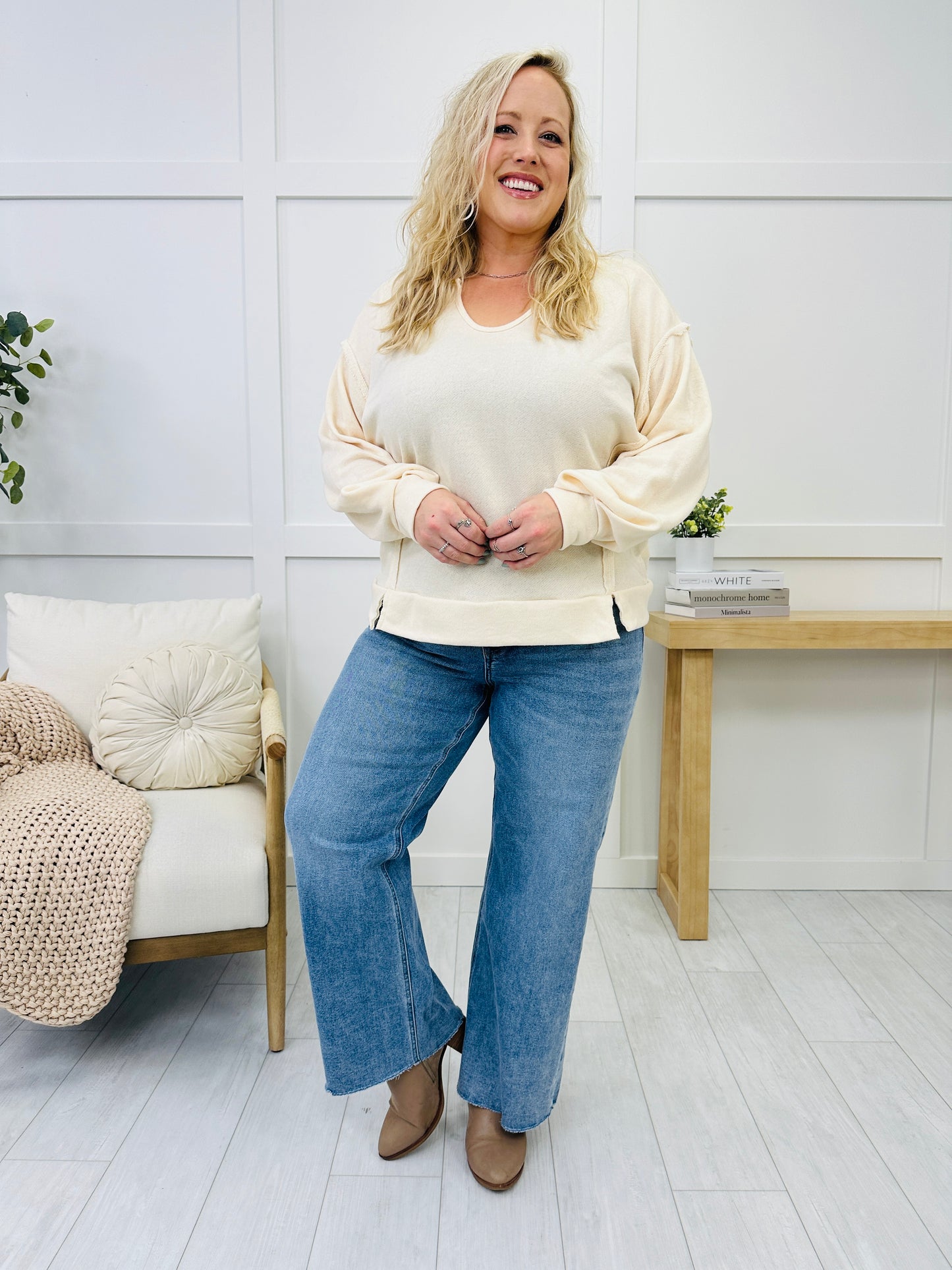 Mica Easy Breezy Wide Leg Jeans in Reg/Curvy