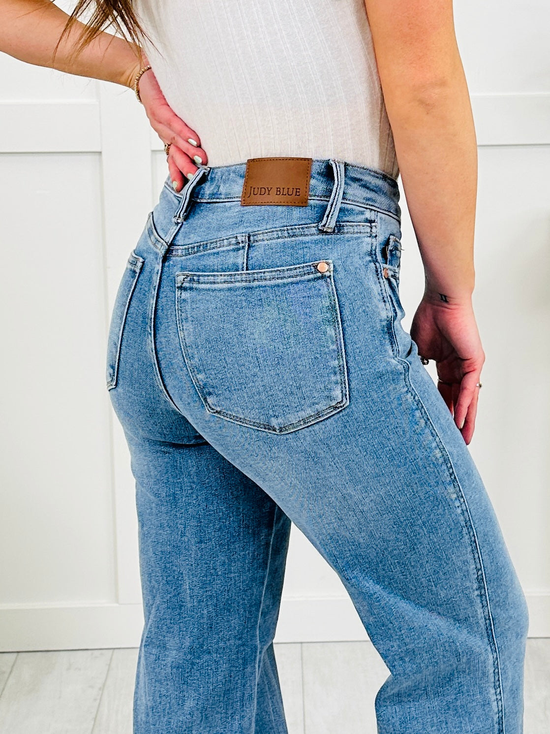 Judy Blue The Great Escape Straight Leg Jeans With Tummy Control