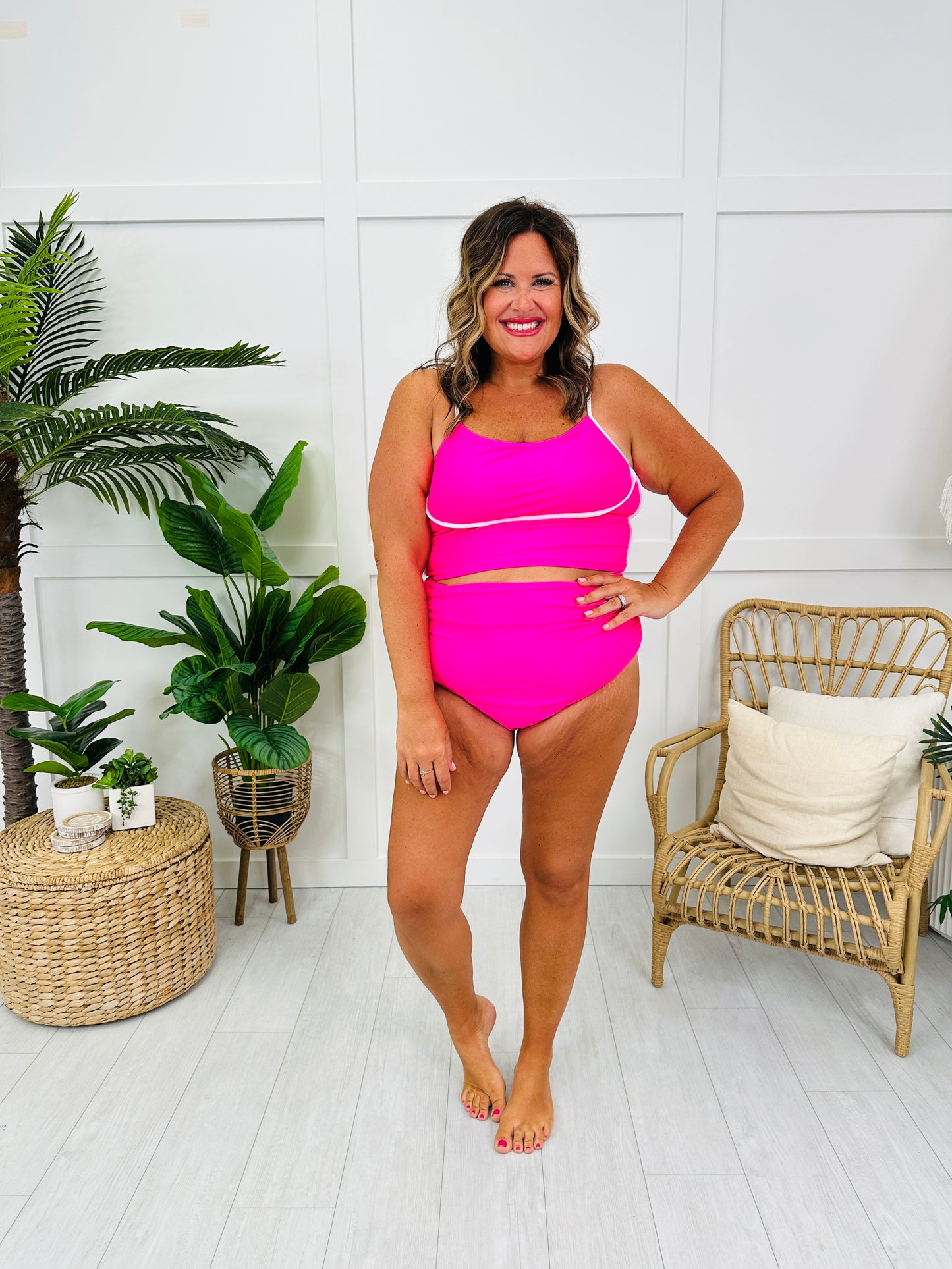 Mid Rise Swim Bottoms In Bright Pink