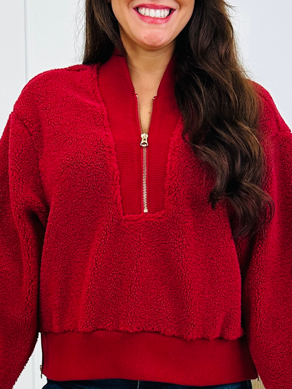 Weekend Warmth Pullover In Burgundy