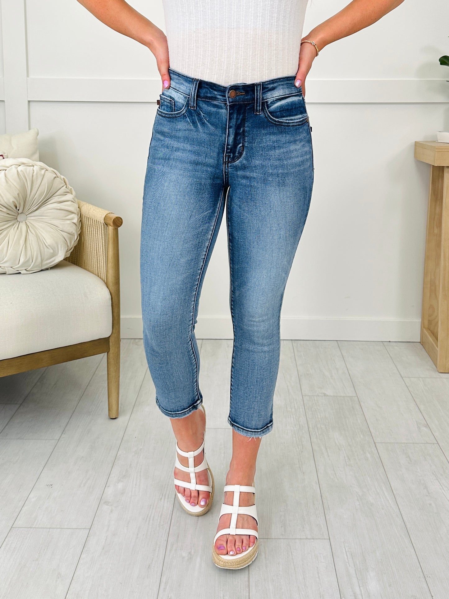 Restock! Judy Blue REG/CURVY Go Against The Grain Capri Jeans