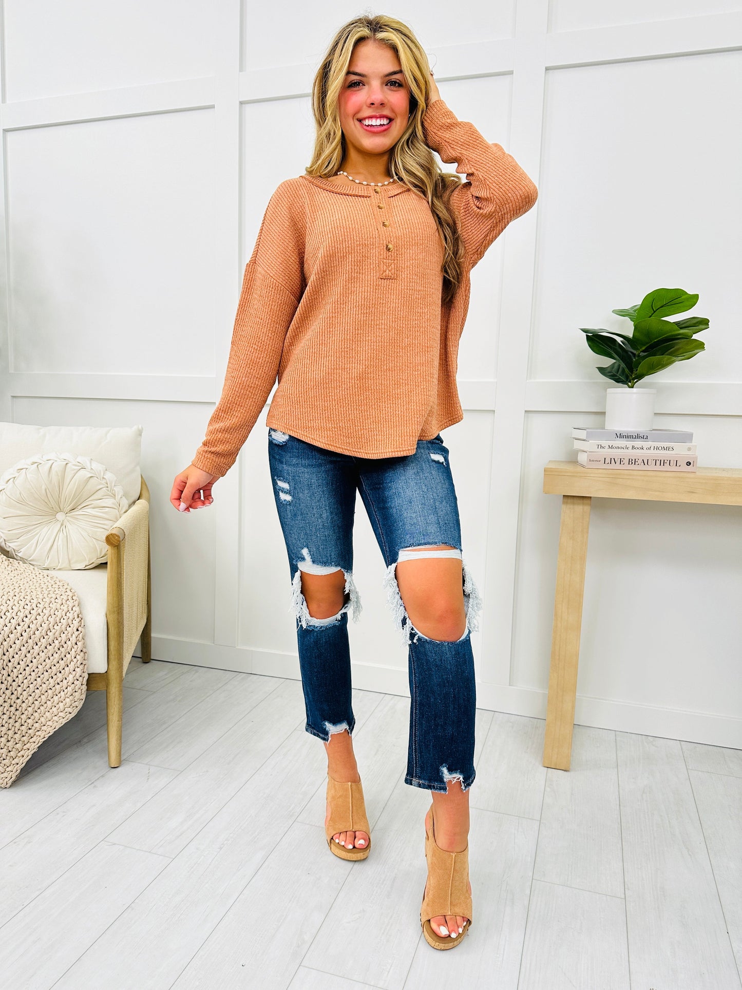 REG/CURVY Cue The Cuddles Top- Multiple Colors!