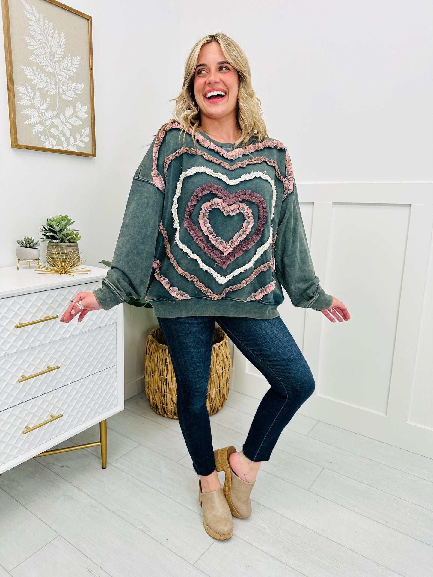 Pulse Of Love Pullover In Green