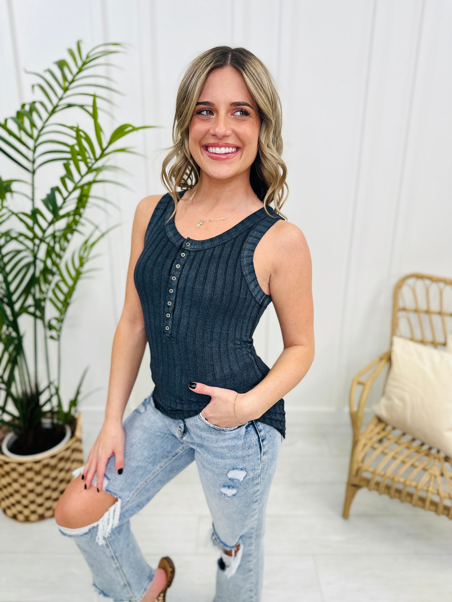 DOORBUSTER! Don't Let A Good Thing Go Tank Top- Multiple Colors!