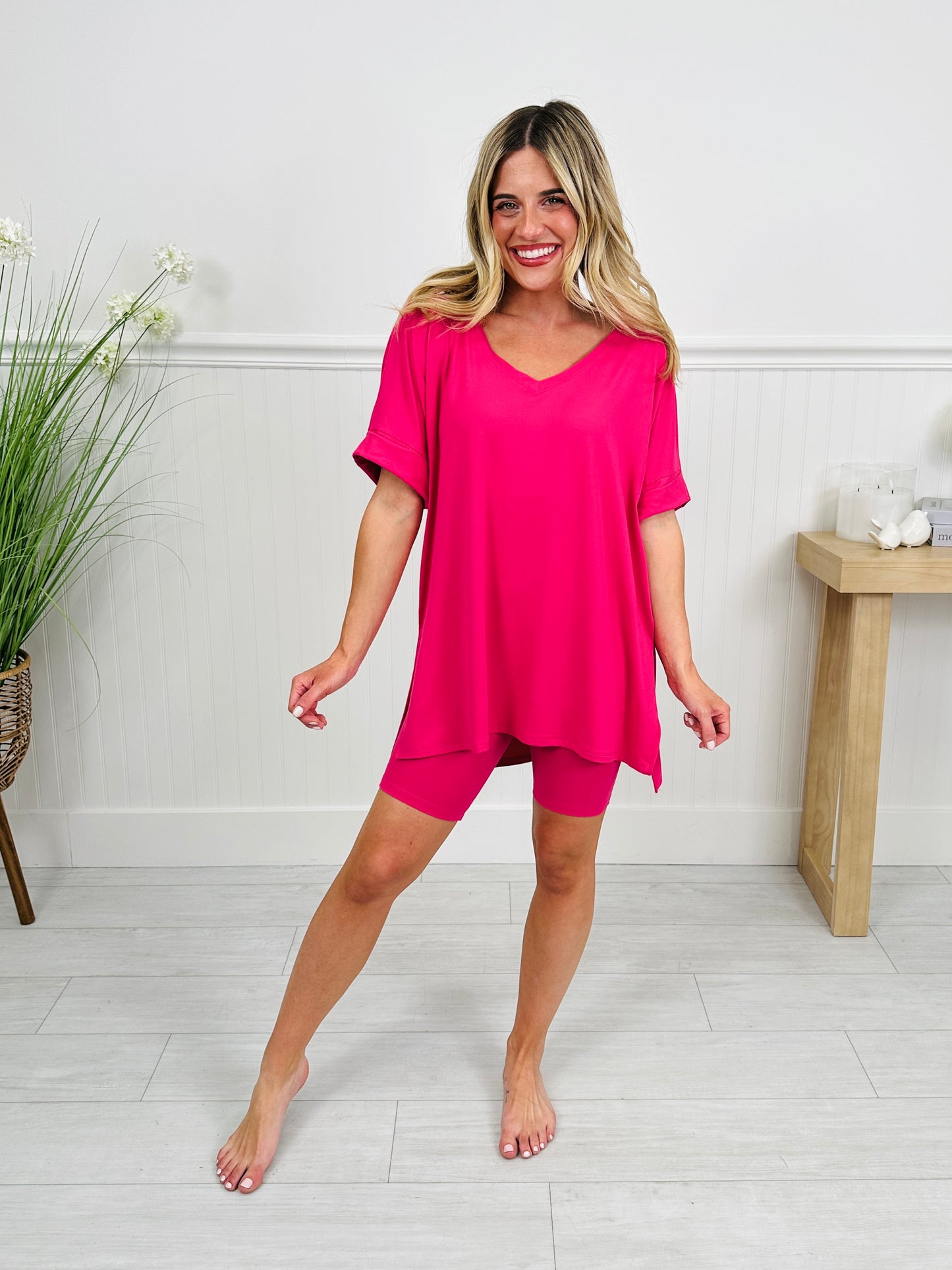Set The Trend Set In Multiple Colors