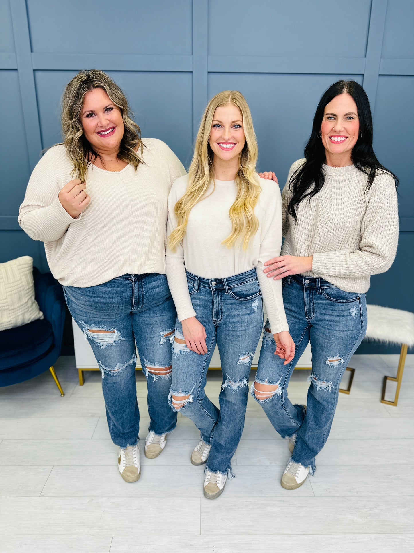 Judy Blue REG/CURVY Get Something Straight Mid Rise Jeans