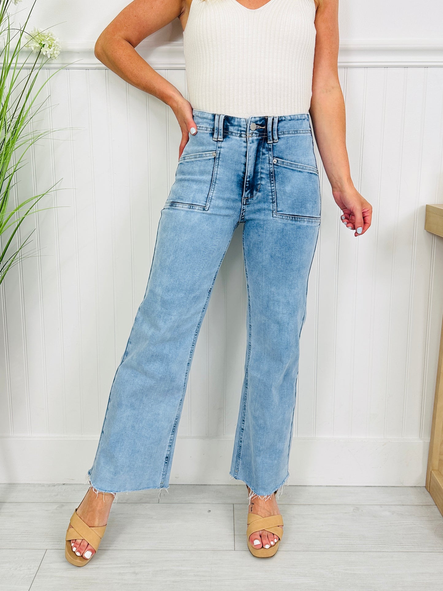 Summer Mood Cropped Wide Leg Jeans