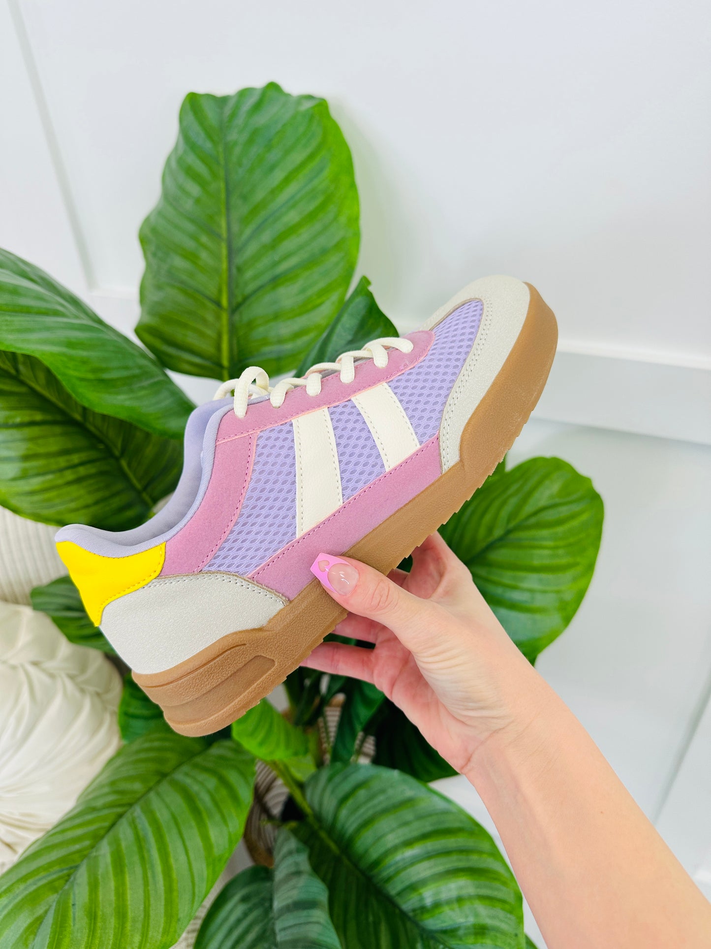 Harmony Blend Sneakers In Beige Lilac