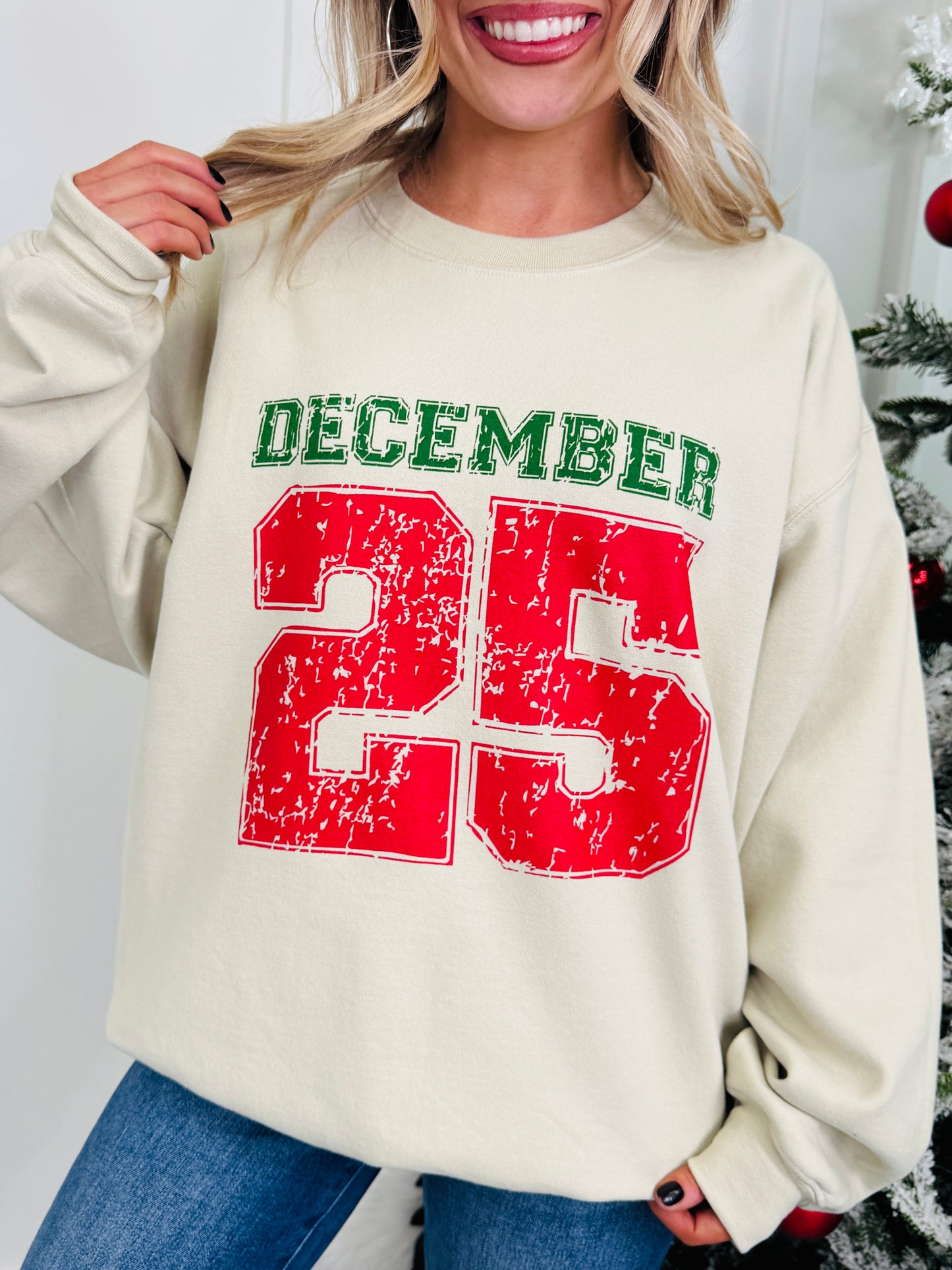 December 25 Graphic Crewneck Sweatshirt