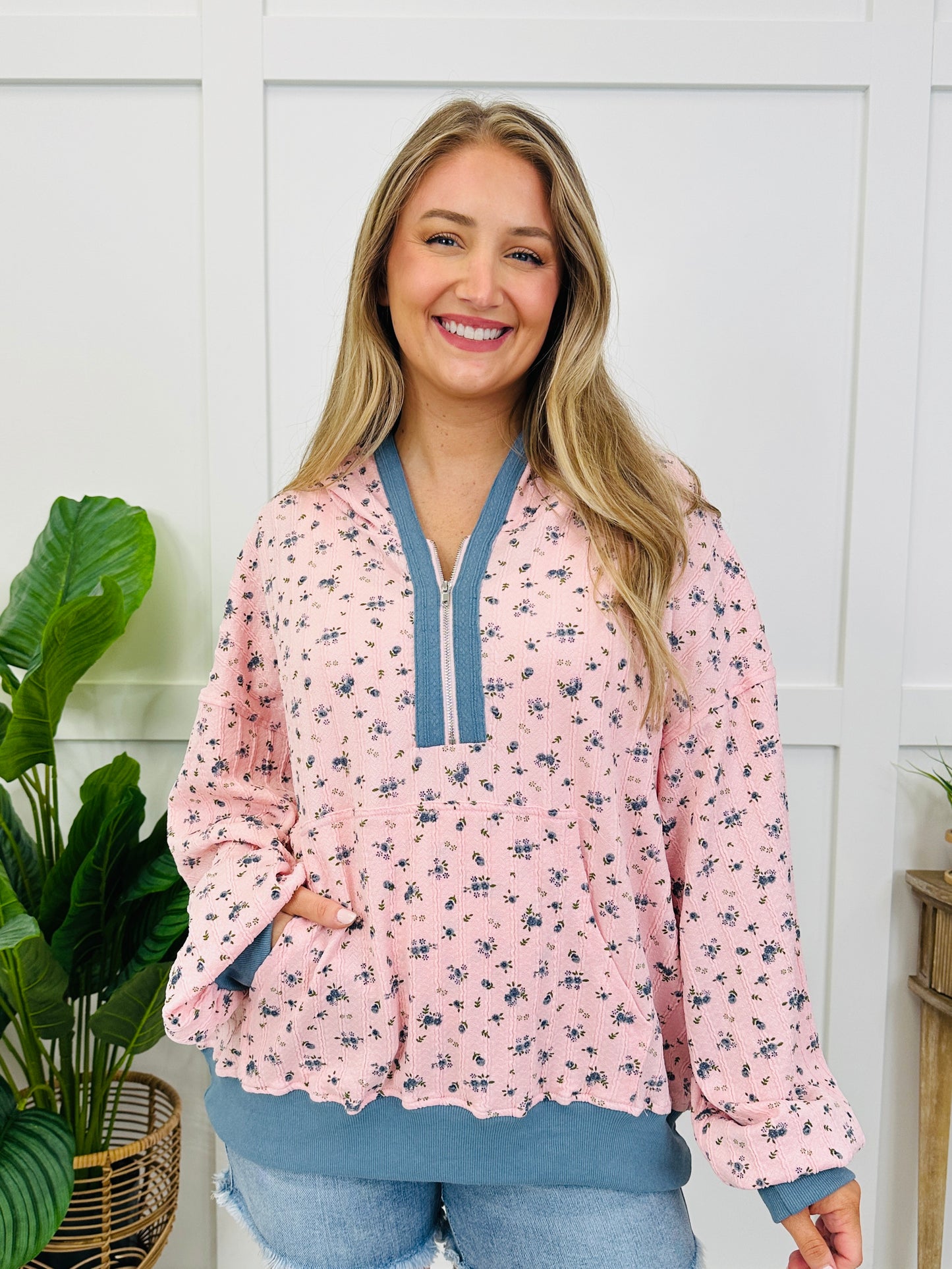 Meadow Mood Pullover In Blush Pink