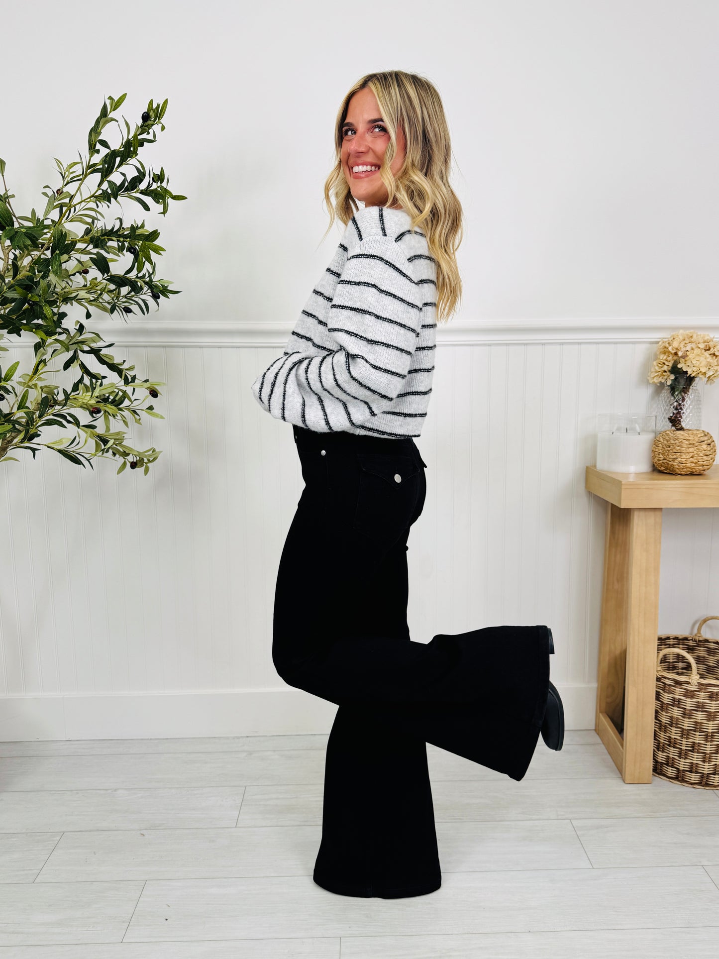 Judy Blue Back In Black Flare Jeans