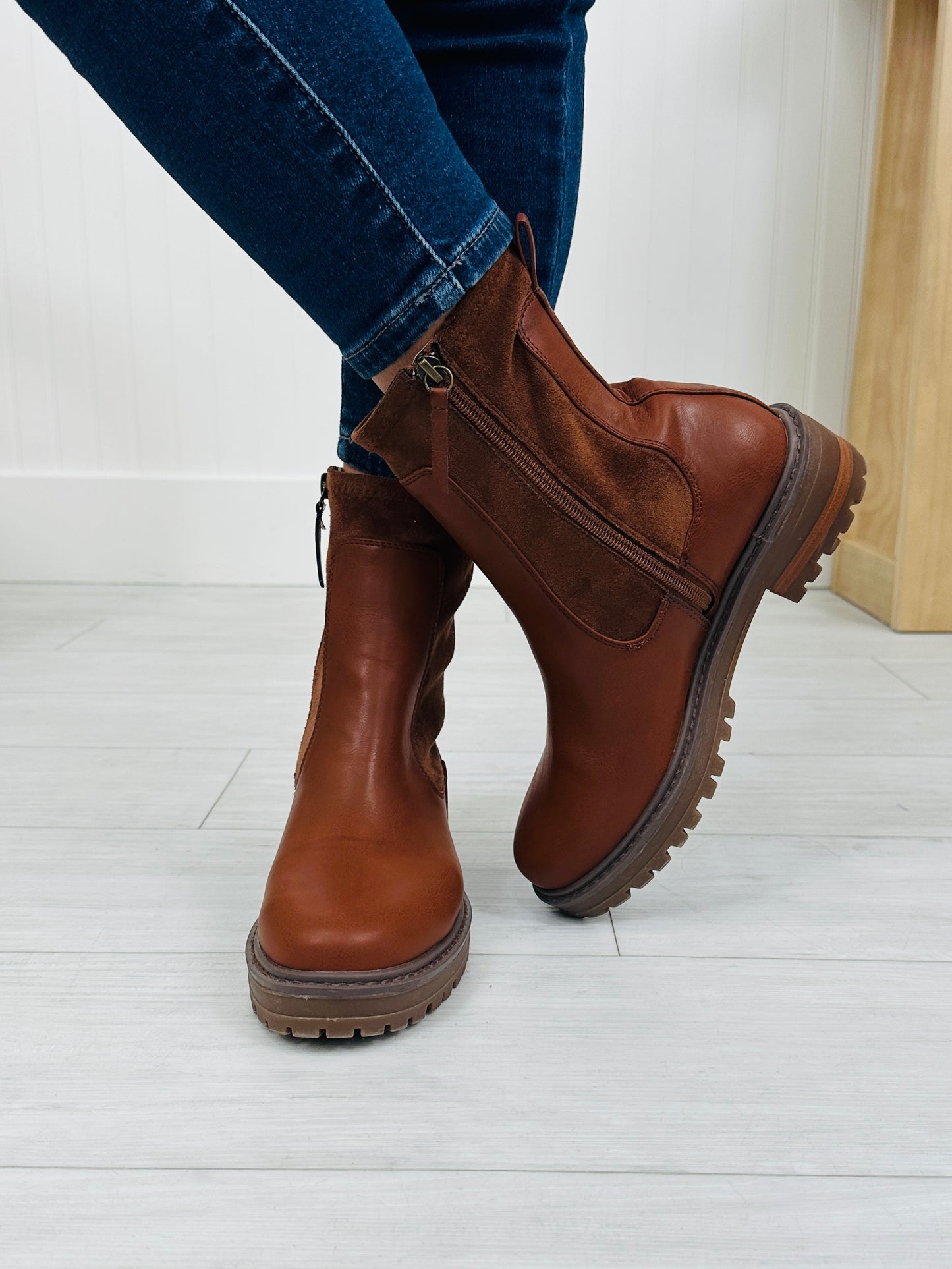 Midnight March Boots in Tan