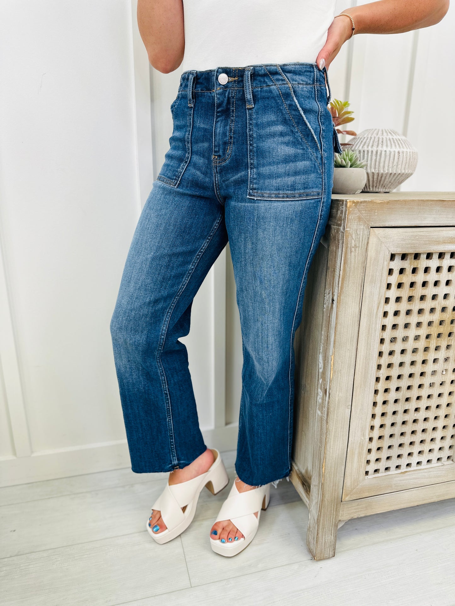 Lovervet Time After Time Cropped Straight Leg Jeans