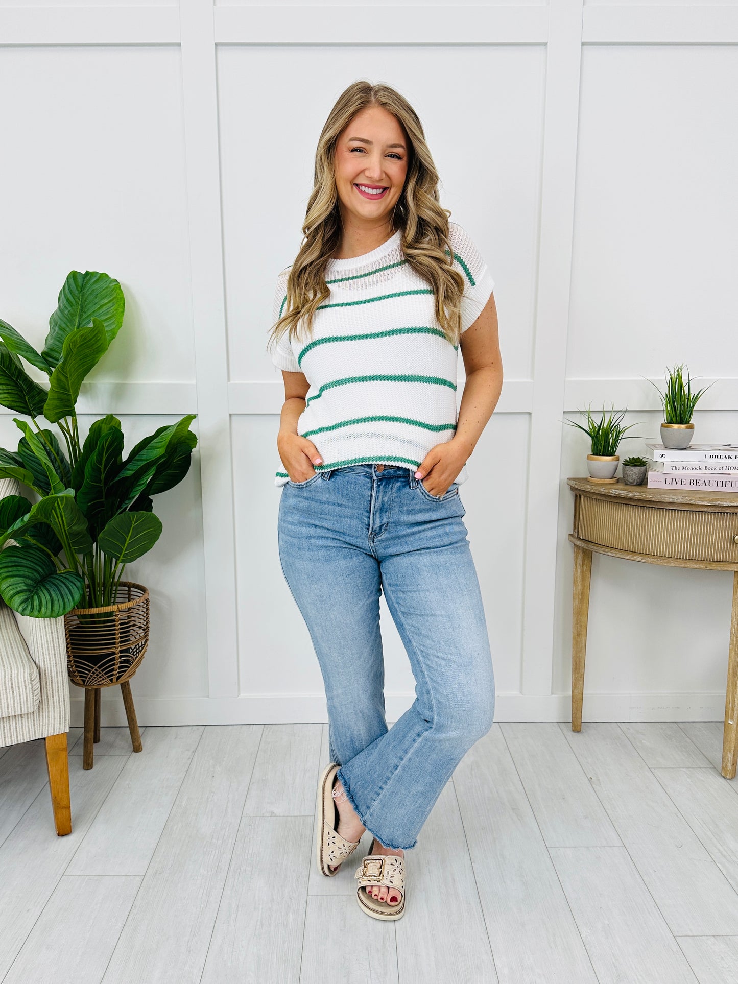 Quiet Coast Top In White