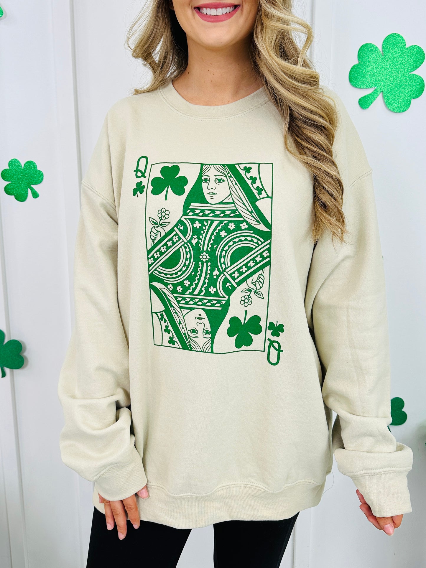 Lucky Clover Queen Graphic Crewneck Sweatshirt