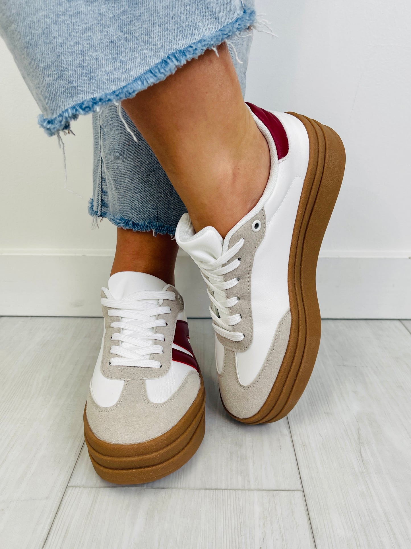 The New Chapter Sneakers In Grey Wine