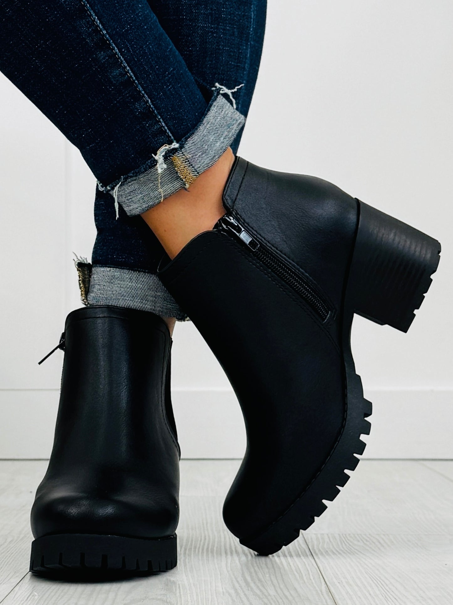 Coffee Run Bootie In Black