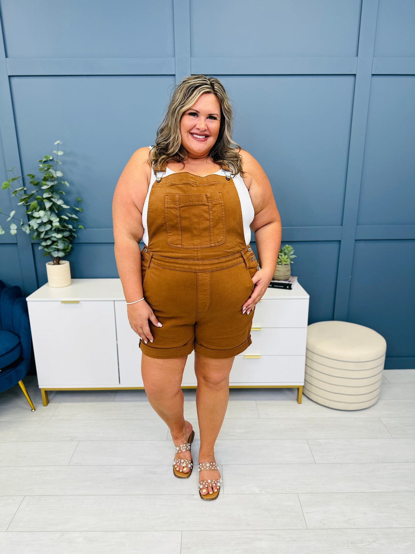 Judy Blue Take the Fall Denim Overall Shorts in Reg/Curvy