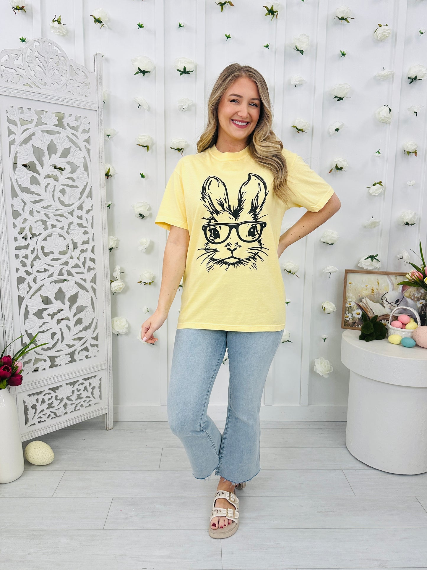Bunny With Glasses Graphic Tee in Multiple Colors
