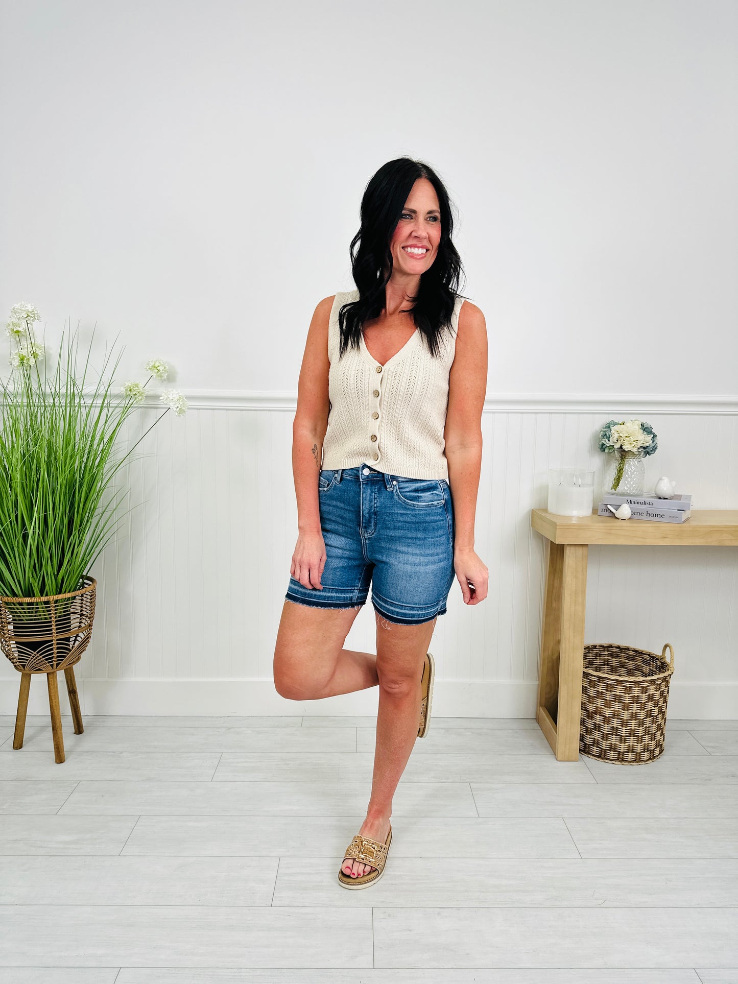 Release The Moment Tummy Control Release Hem Shorts