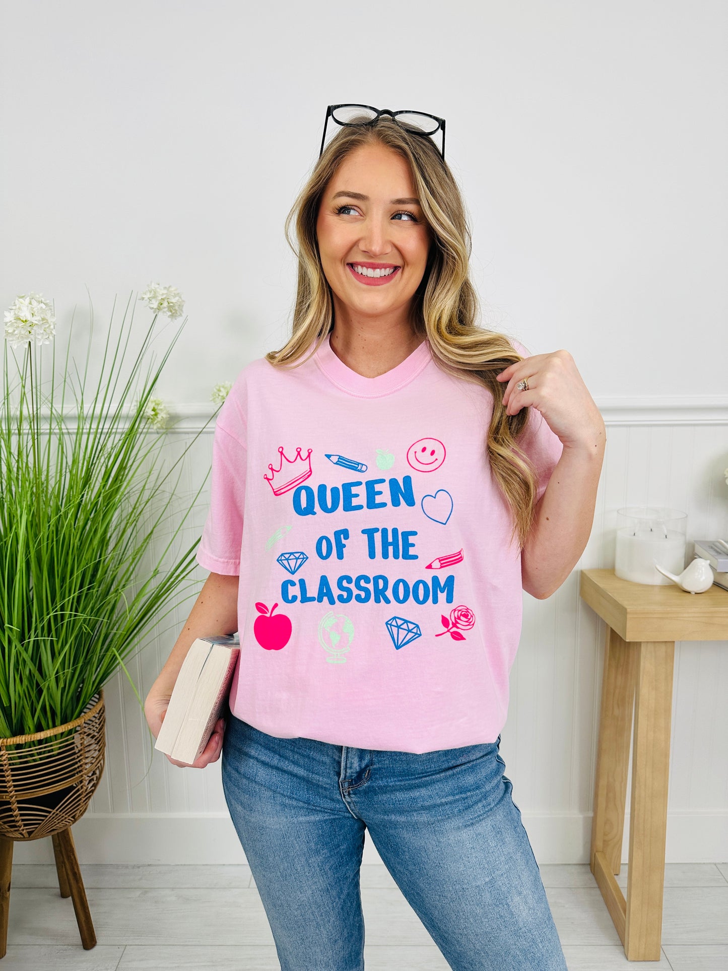 Queen Of The Classroom Graphic Tee