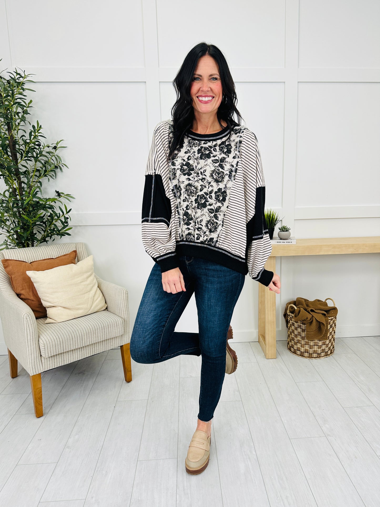 Harvest After Dark Pullover
