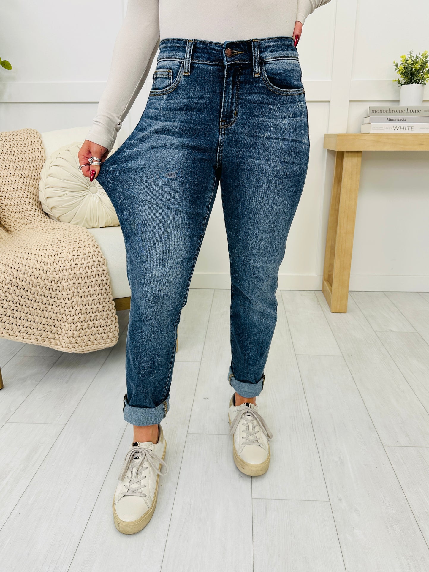 RESTOCK! Judy Blue PLUS/REG Bleach Vibes Nondistressed Bleach Splatter Boyfriend Jeans