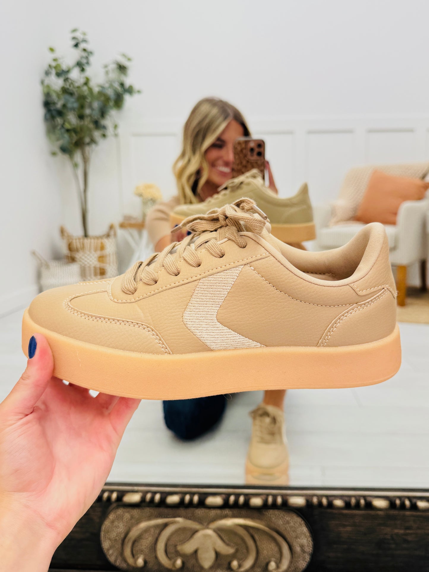 The Daily Grind Sneakers In Taupe