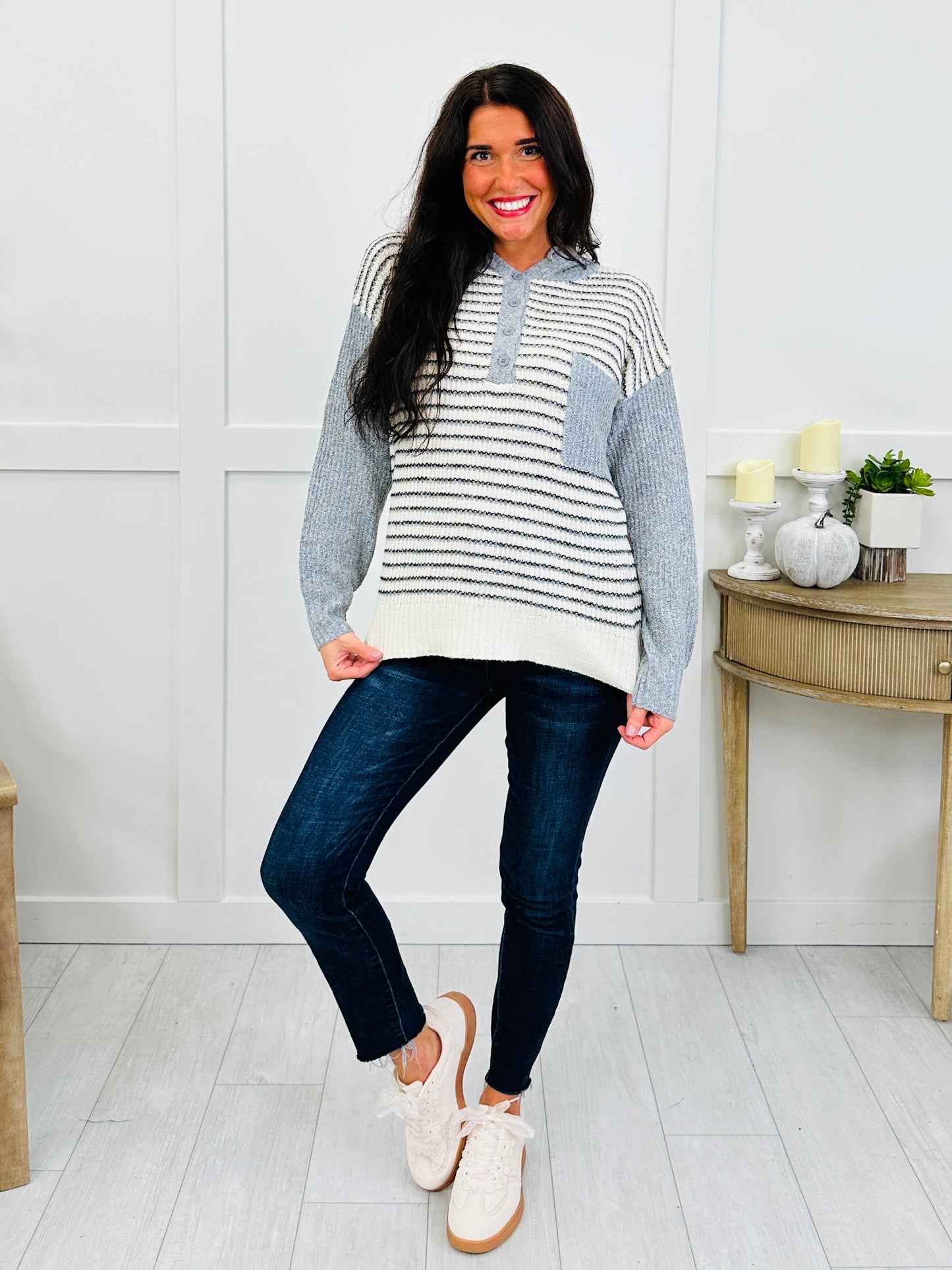 Wander More Top In Charcoal