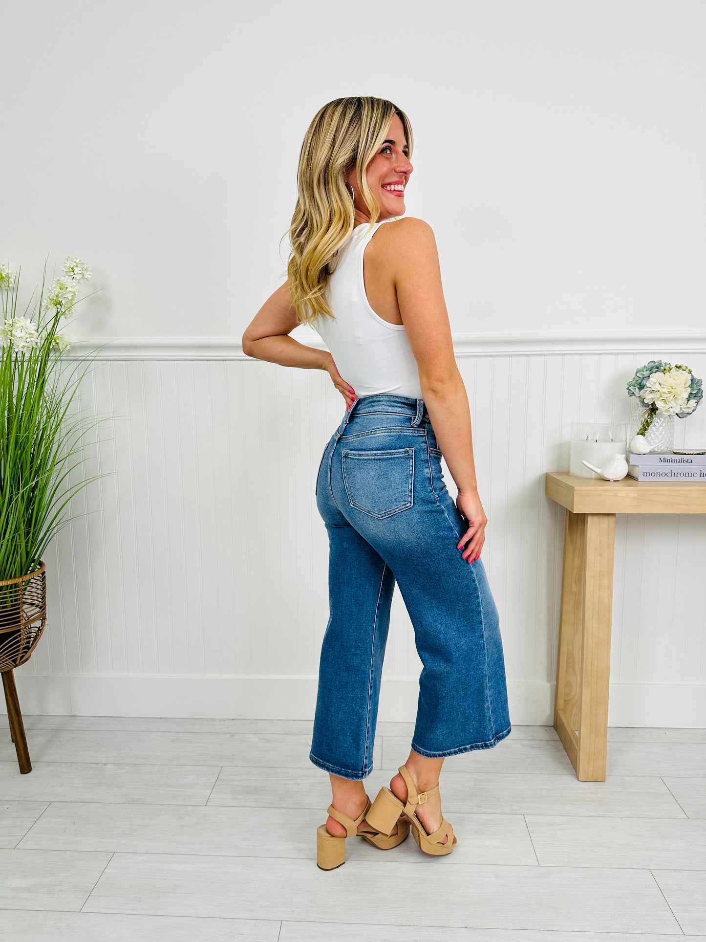 Put a Bow On It Tummy Control Wide Leg Cropped Jeans