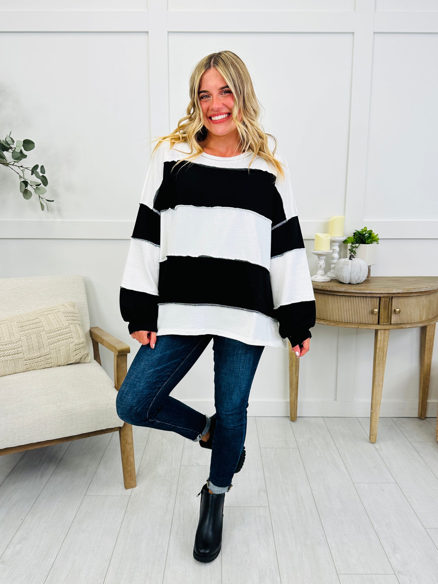 Opposites Attract Top In Black