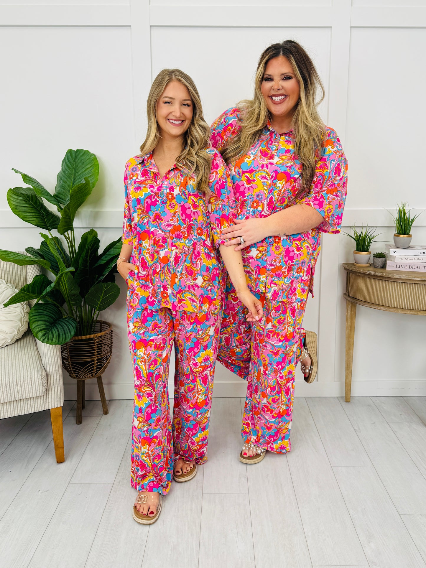 Postcard From Paradise Set