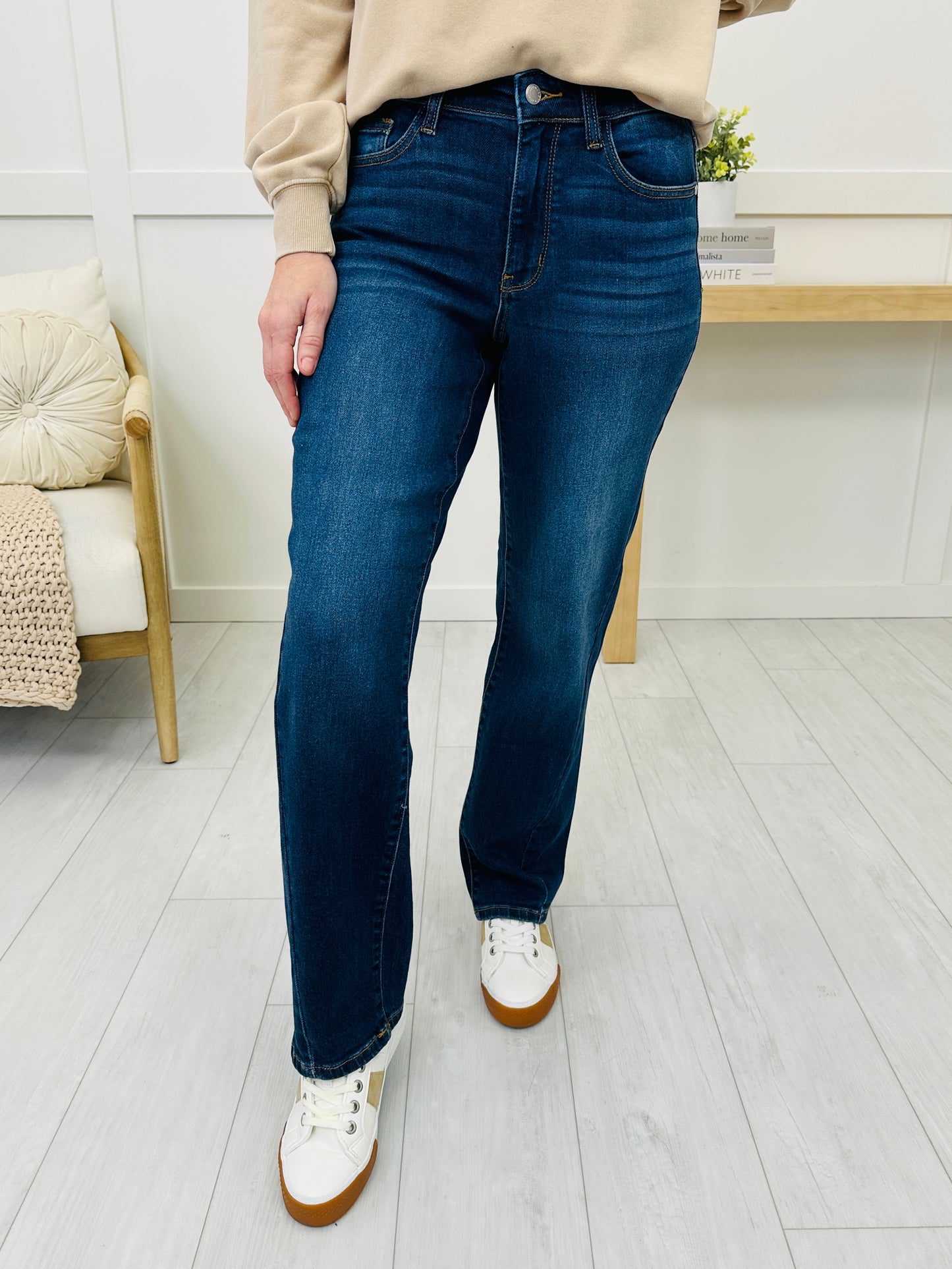 Judy Blue Seamless Style Straight Leg Jeans