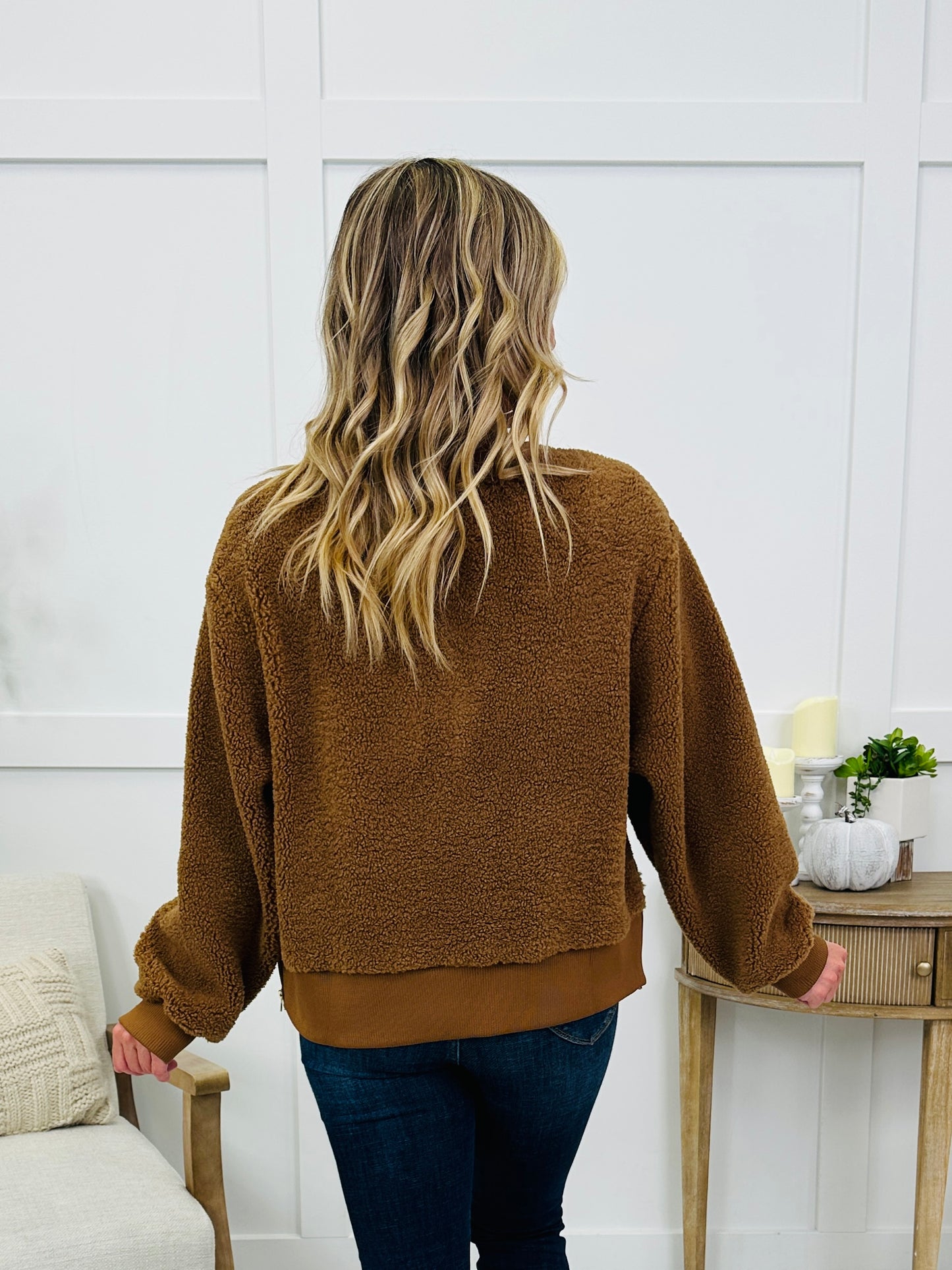 Weekend Warmth Pullover In Brown