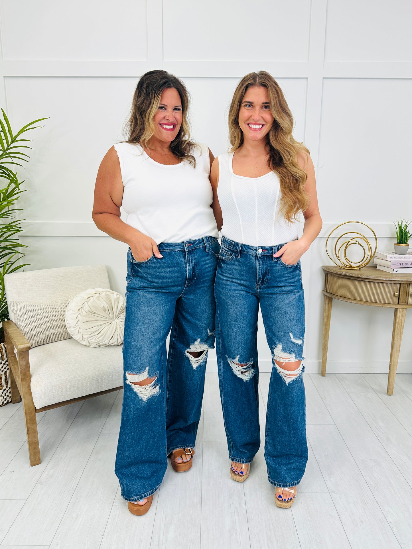 Judy Blue Fit To Flatter Straight Leg Adjustable Column Jeans