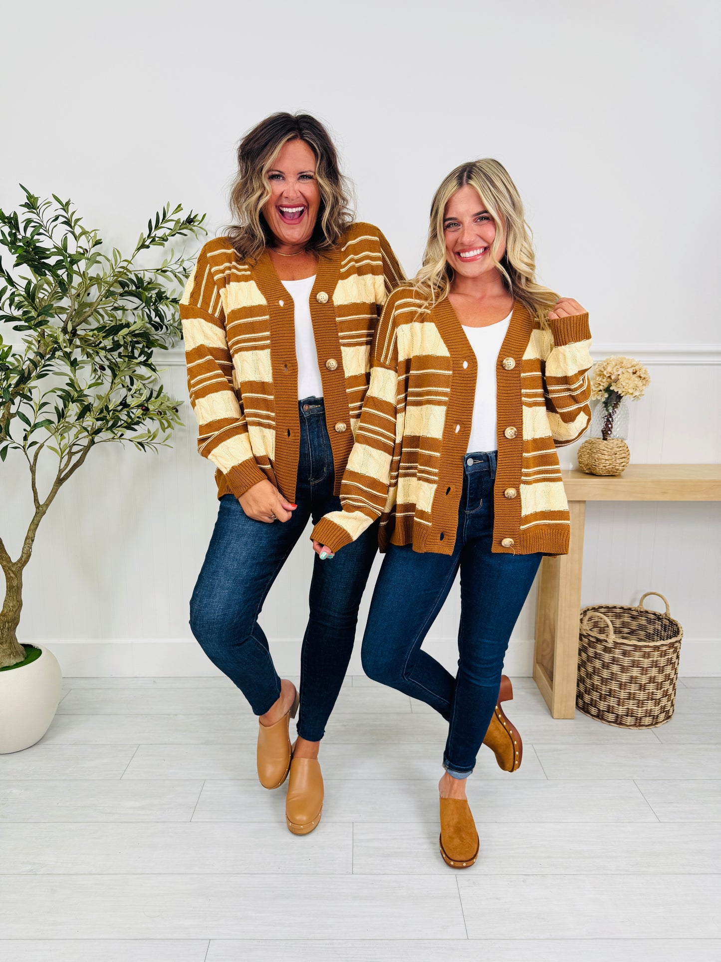 Autumn Essentials Cardigan